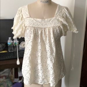 Quotation cream white lace peasant top sz Small
